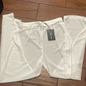 WHITE BEACH TROUSER